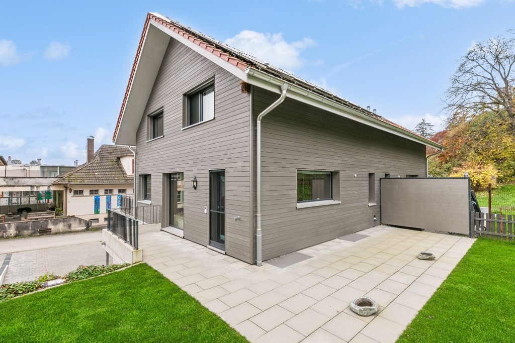 Doppeleinfamilienhaus in Seeberg BE | IMMOSEEKER.CH