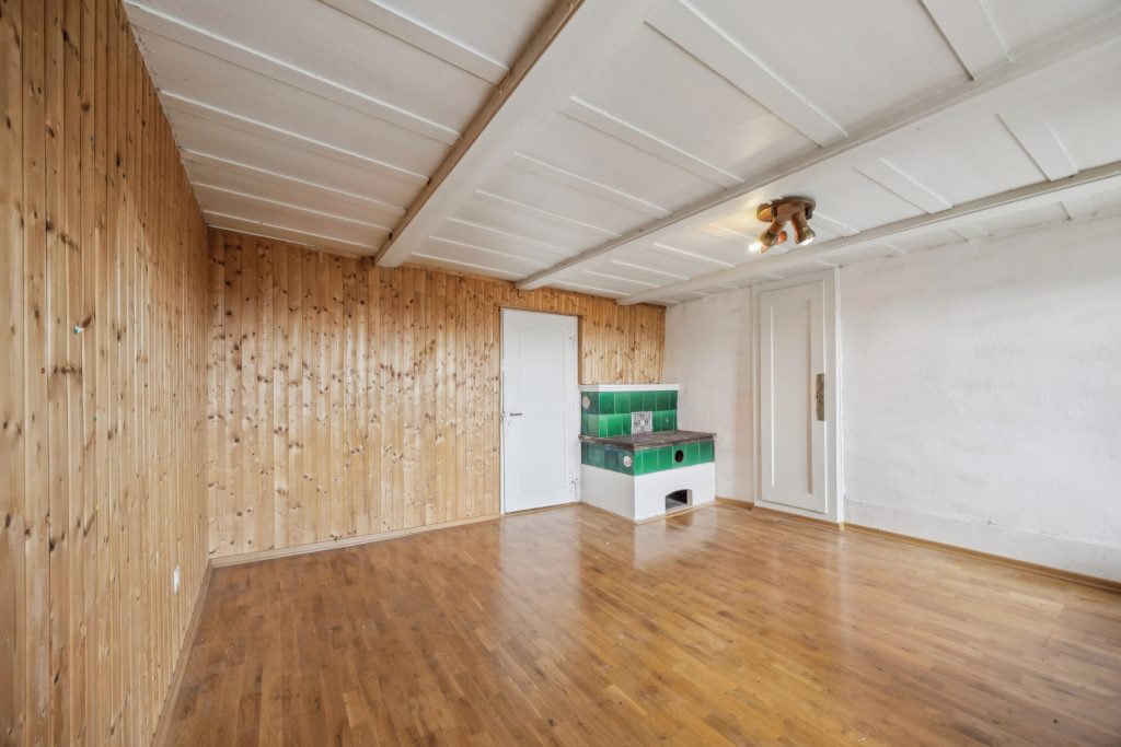 Bauland mit Altbauliegenschaft in Bettlach SO | IMMOSEEKER.CH