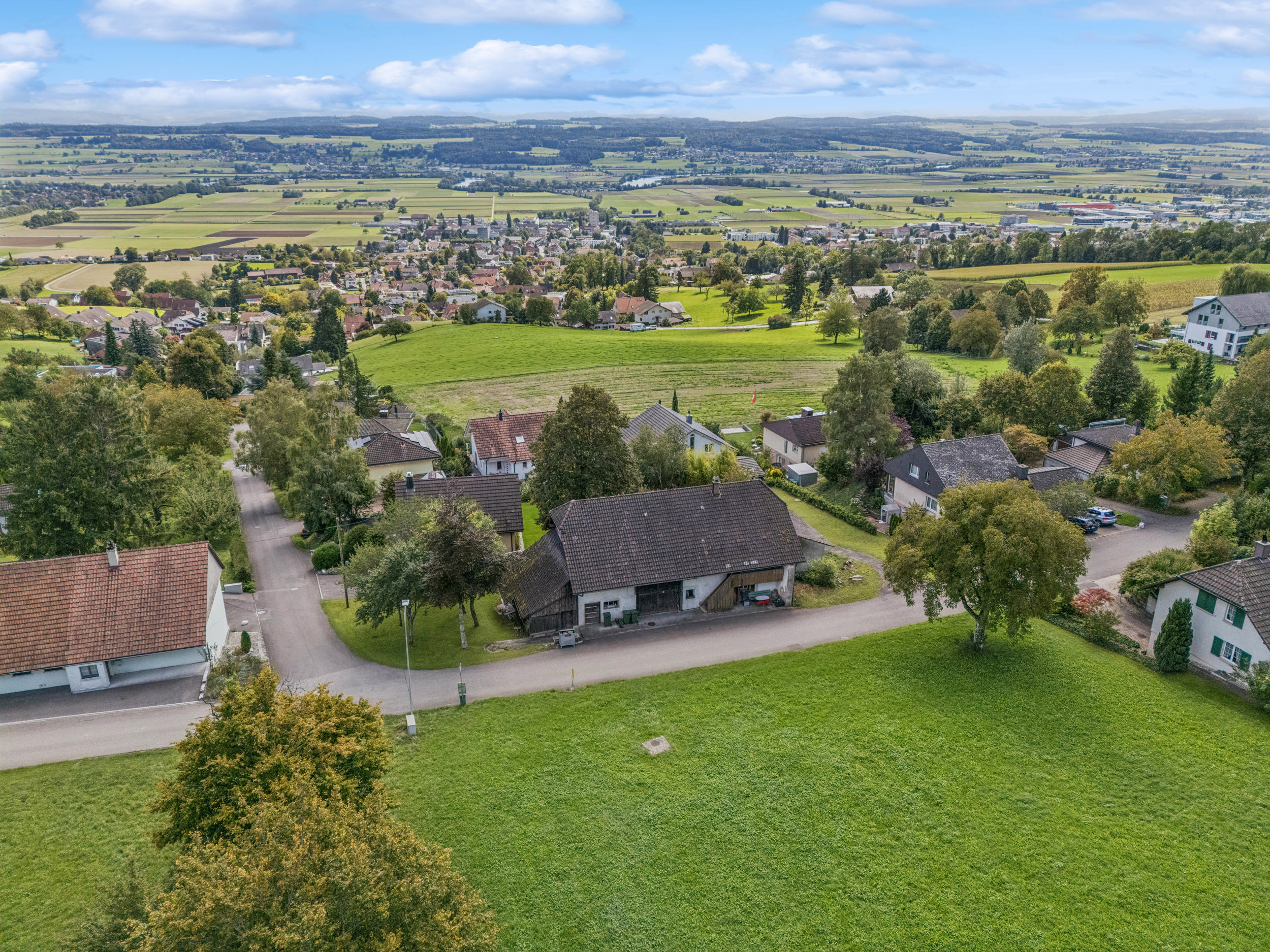 Bauland mit Altbauliegenschaft in Bettlach SO | IMMOSEEKER.CH