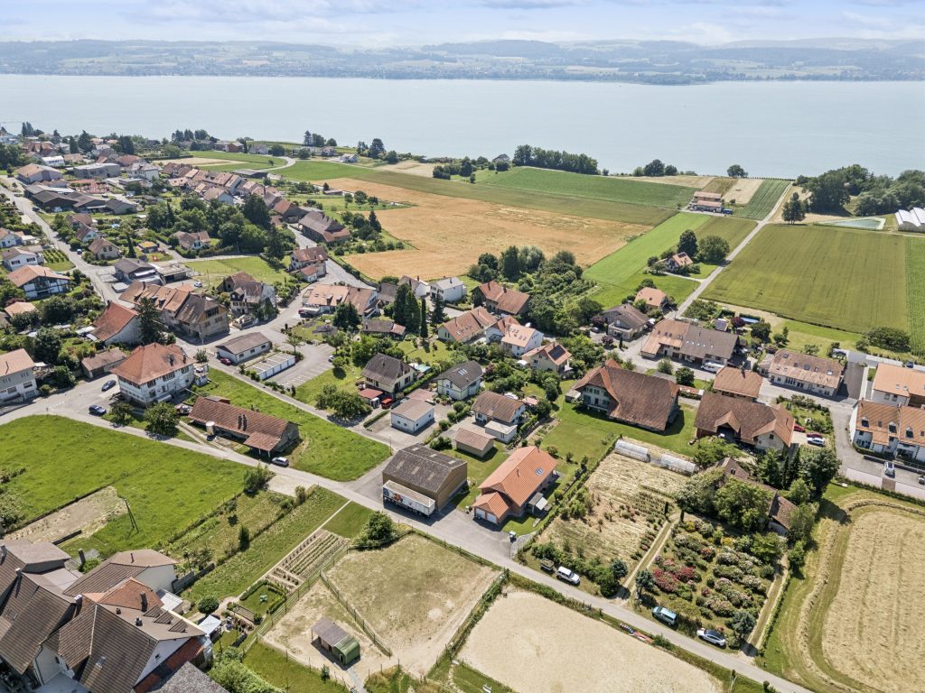 Bauland in Lugnorre FR | IMMOSEEKER.CH