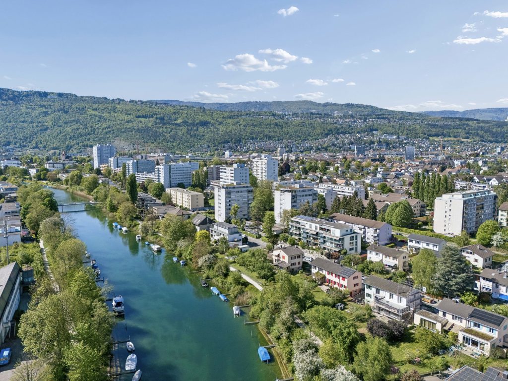 Doppeleinfamilienhaushälfte in Biel BE | IMMOSEEKER.CH