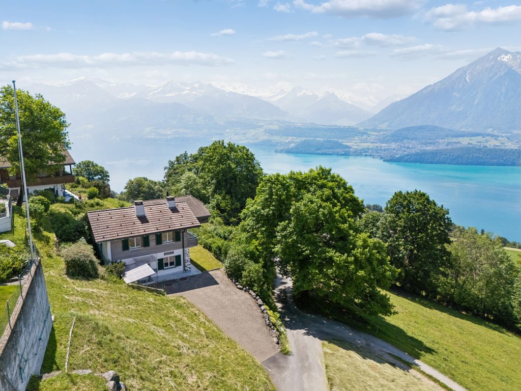 Einfamilienhaus in Aeschlen ob Gunten BE | IMMOSEEKER.CH
