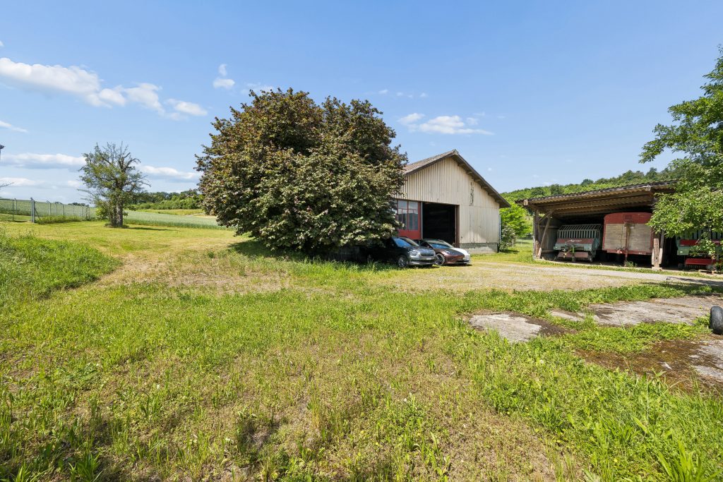 Bauernhaus in Finsterhennen BE | IMMOSEEKER.CH