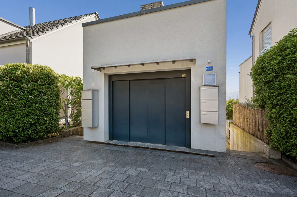 Doppeleinfamilienhaushälfte in Obfelden ZH | IMMOSEEKER.CH