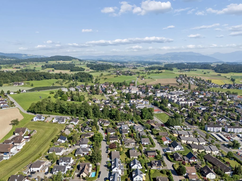 Doppeleinfamilienhaushälfte in Obfelden ZH | IMMOSEEKER.CH
