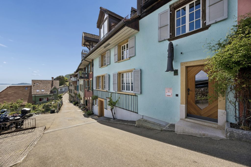 Einfamilienhaus in Tüscherz BE | IMMOSEEKER.CH