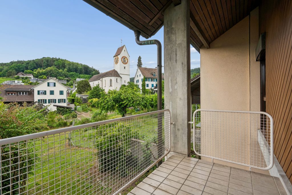 Doppeleinfamilienhaushälfte in Weiningen ZH | IMMOSEEKER.CH