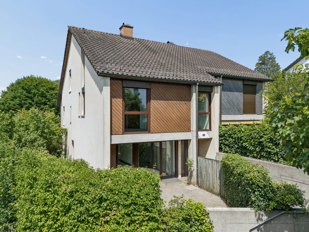 Doppeleinfamilienhaushälfte in Weiningen ZH | IMMOSEEKER.CH