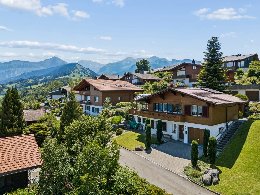 Einfamilienhaus Aeschi b. Spiez BE | IMMOSEEKER.CH