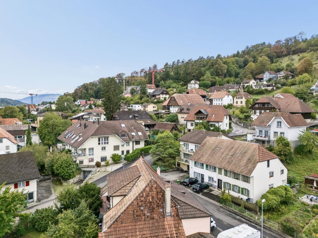Doppeleinfamilienhaus in Lengnau BE | IMMOSEEKER.CH