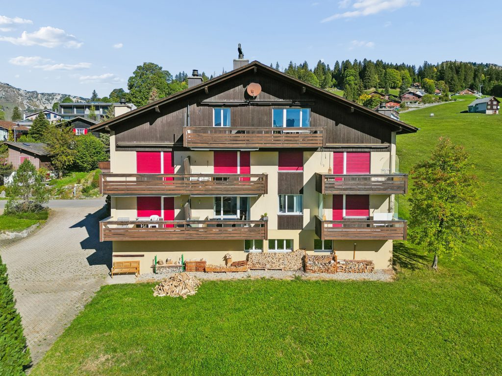 Dachgeschosswohnung in Amden SG | IMMOSEEKER.CH