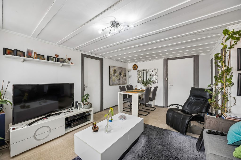 Doppeleinfamilienhaus in Lengnau BE | IMMOSEEKER.CH