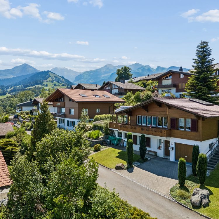 Einfamilienhaus Aeschi b. Spiez BE | IMMOSEEKER.CH