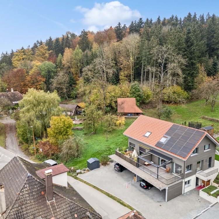 Doppeleinfamilienhaus in Seeberg BE | IMMOSEEKER.CH