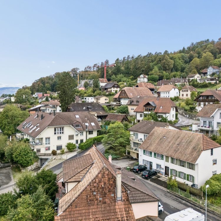 Doppeleinfamilienhaus in Lengnau BE | IMMOSEEKER.CH