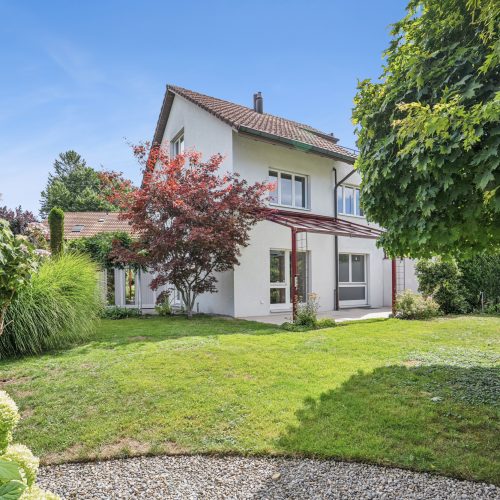 Doppeleinfamilienhaushälfte in Aarberg BE | IMMOSEEKER.CH