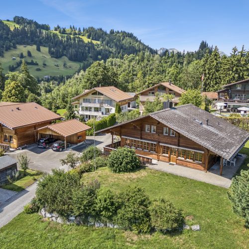 Chalet und Bauland in Zweisimmen BE | IMMOSEEKER.CH